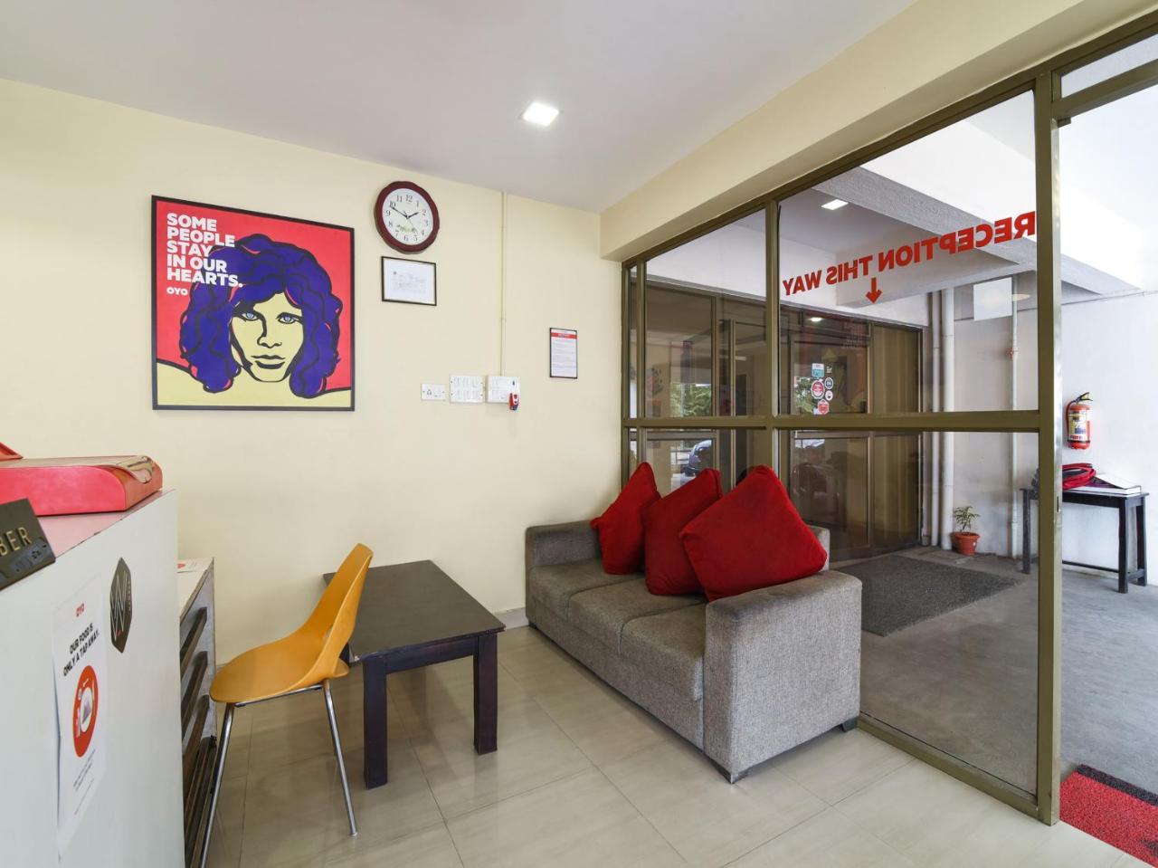 Oyo Flagship 324 Velachery Madipakkam Hotel Chennai Exterior photo